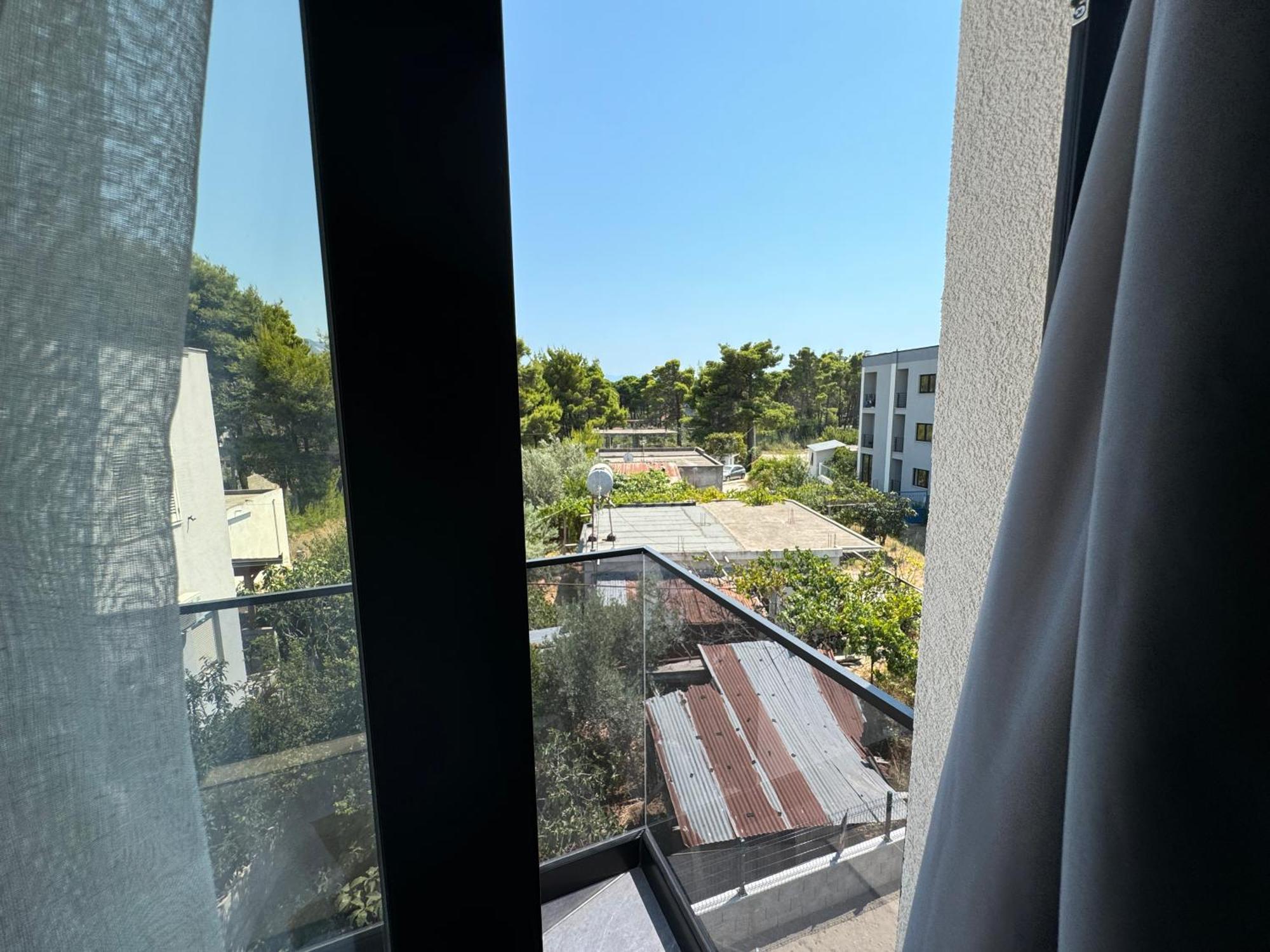 Twins Hotel Wlora Zewnętrze zdjęcie