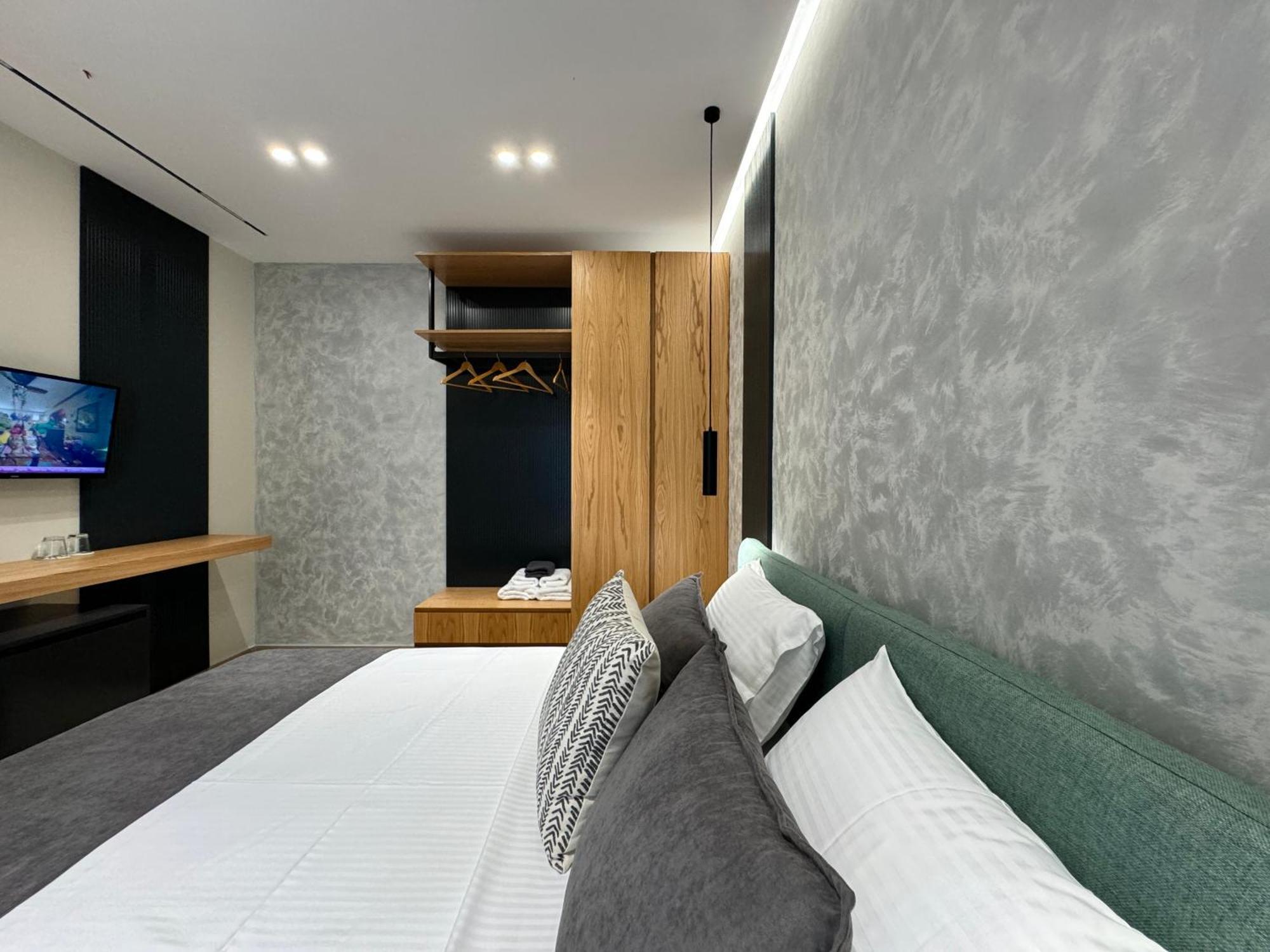 Twins Hotel Wlora Zewnętrze zdjęcie